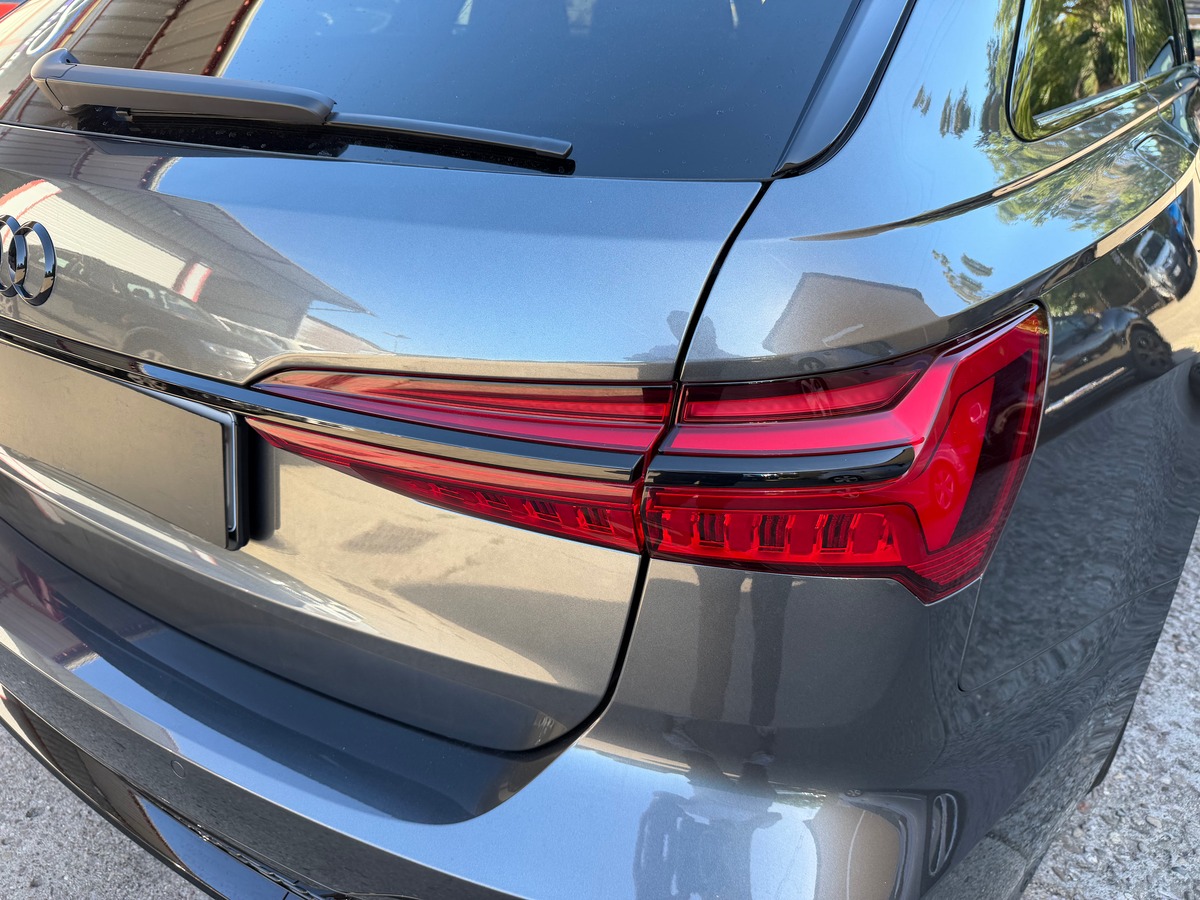 Audi RS6 Avant C8 4.0 V8 600ch FREIN CERAMIQUE / TOIT PANORAMIQUE / SIEGE AV CHAUFFANT VENTILE