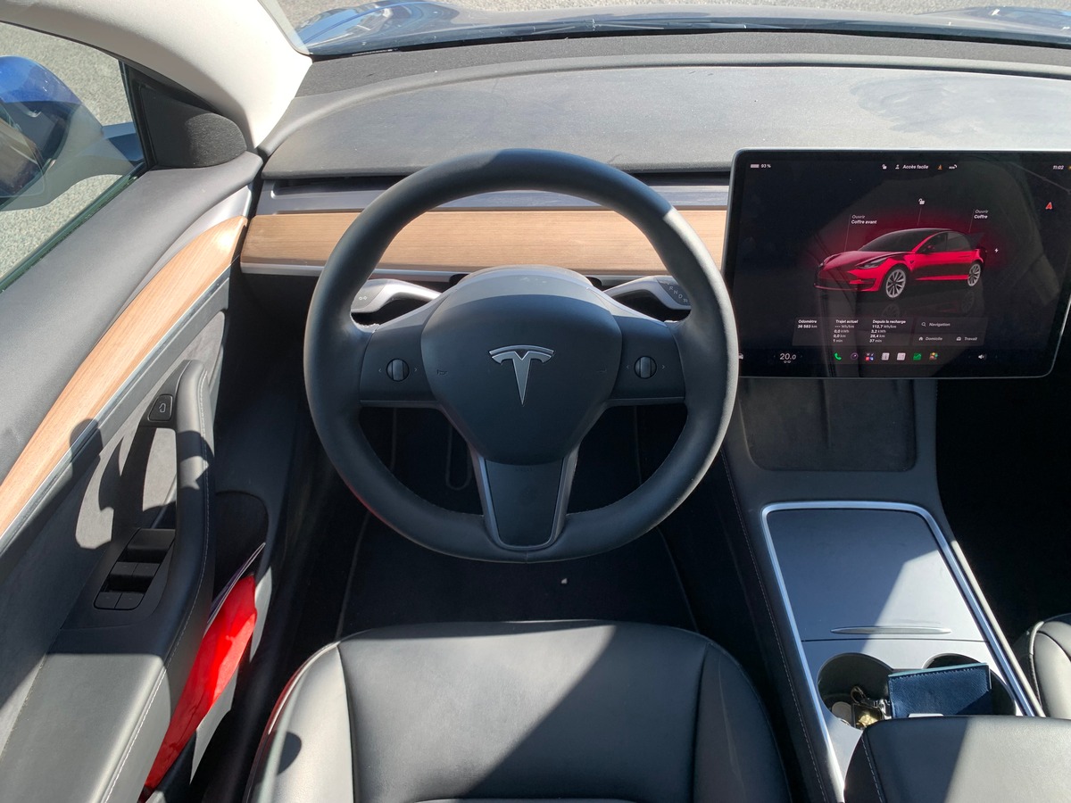 Tesla Model 3 283 ch | Caméra recul | Toit panoramique | GPS | Cuir | Sièges électriques chauffants