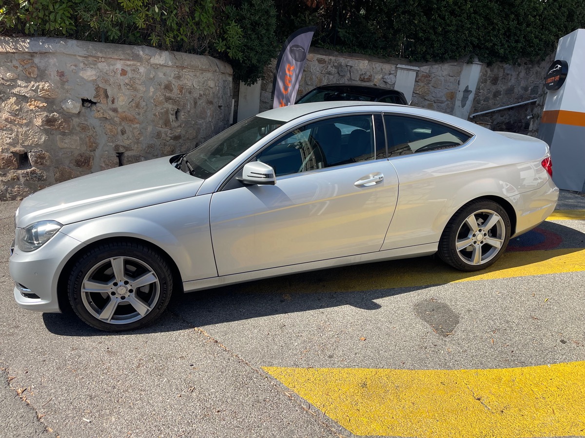 Mercedes Benz Classe C Coupé C 200 CGI 184 CV / KM Réel / 7G-TRONIC+ / Avant Garde