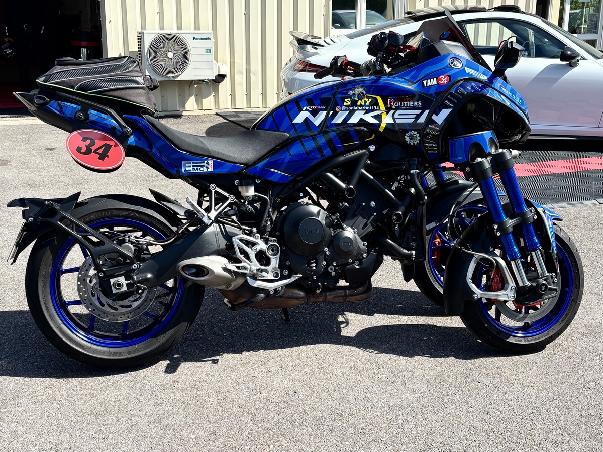 Yamaha NIKEN 850 MTT2