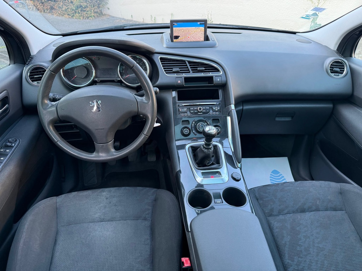 Peugeot 3008 1.6 HDI 115 CV allure garantie 6 mois