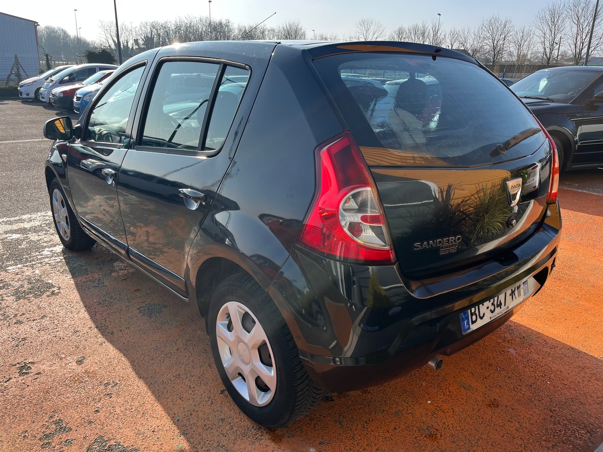 Dacia Sandero 1.4 MPI 75 CH GPL 1ERE MAIN