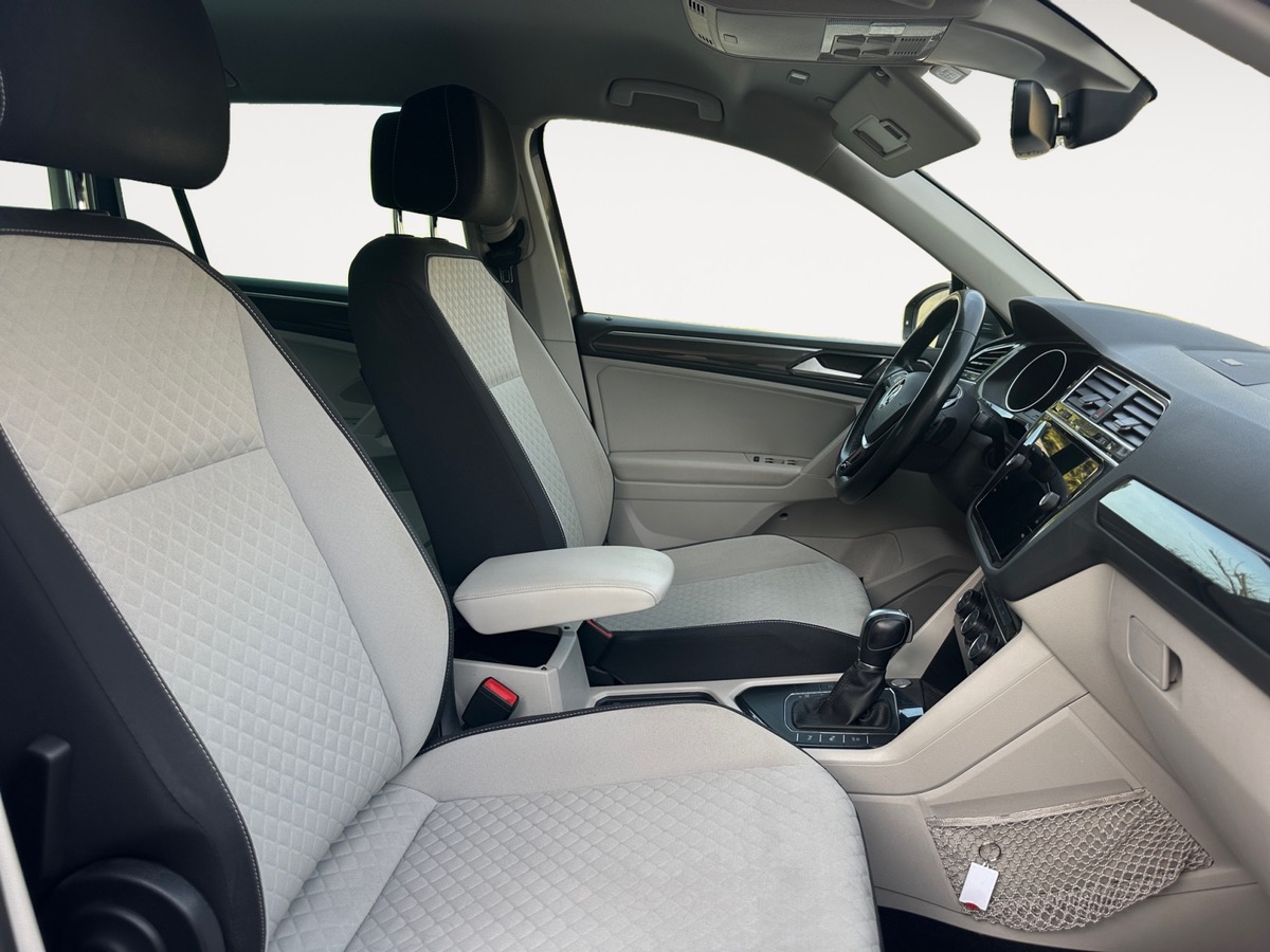 Volkswagen Tiguan 150CV 1,4 TSI DSG6 CONFORTLINE / CAMERA DE RECUL