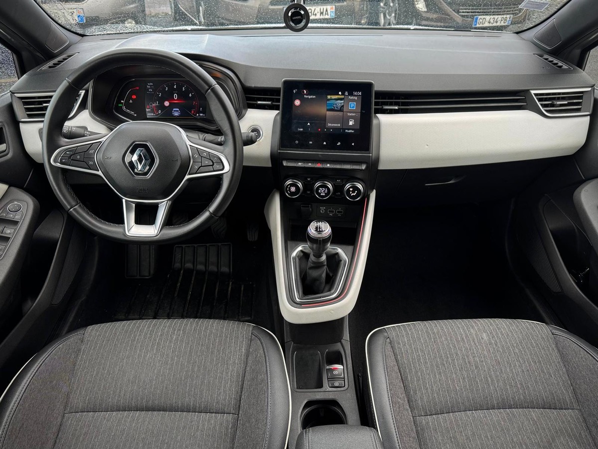 RENAULT Clio V TCE 90 INTENS