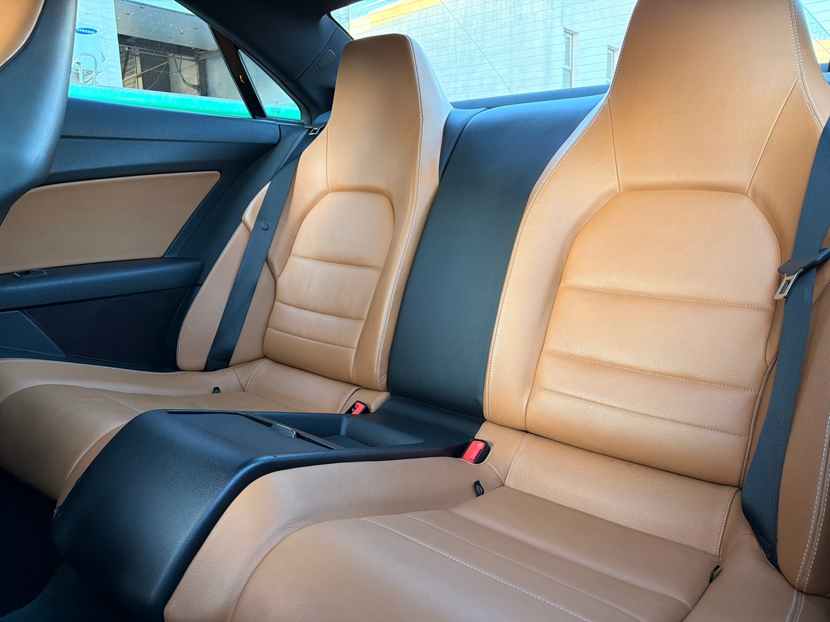 Mercedes-Benz Classe E (207) Avantgarde Phase 2 Coupé 220 CDi 2.1 CDI 7G-TRONIC 163 cv - Boîte auto