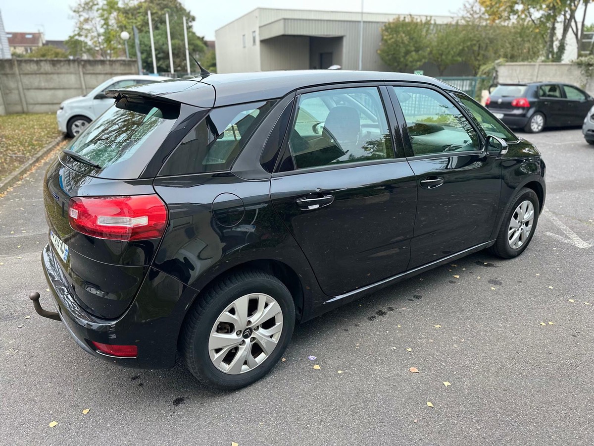 Citroën C4 Picasso 1.6 e-HDI 115 CV 4 XCBLeux