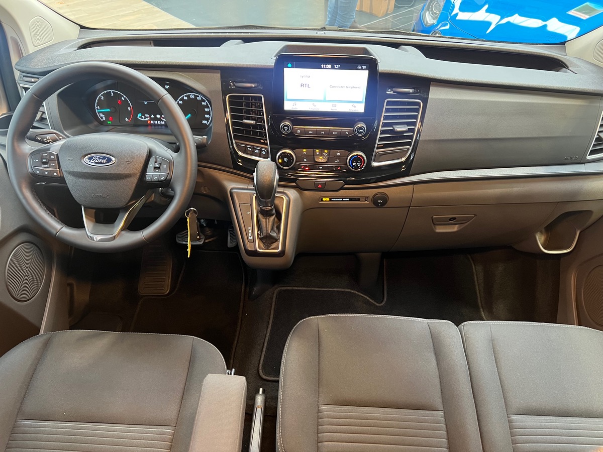 Ford Custom 6 places L1H1 Fourgon 2.0 EcoBlue 170 BVA6 + benne bois AR