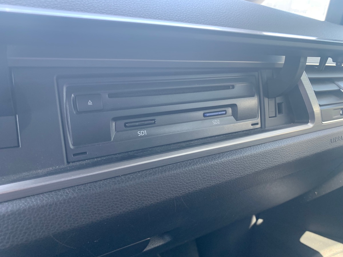 Volkswagen Touran 115 | Confortline | Caméra recul | Régulateur vitesse adaptatif | Apple car Play