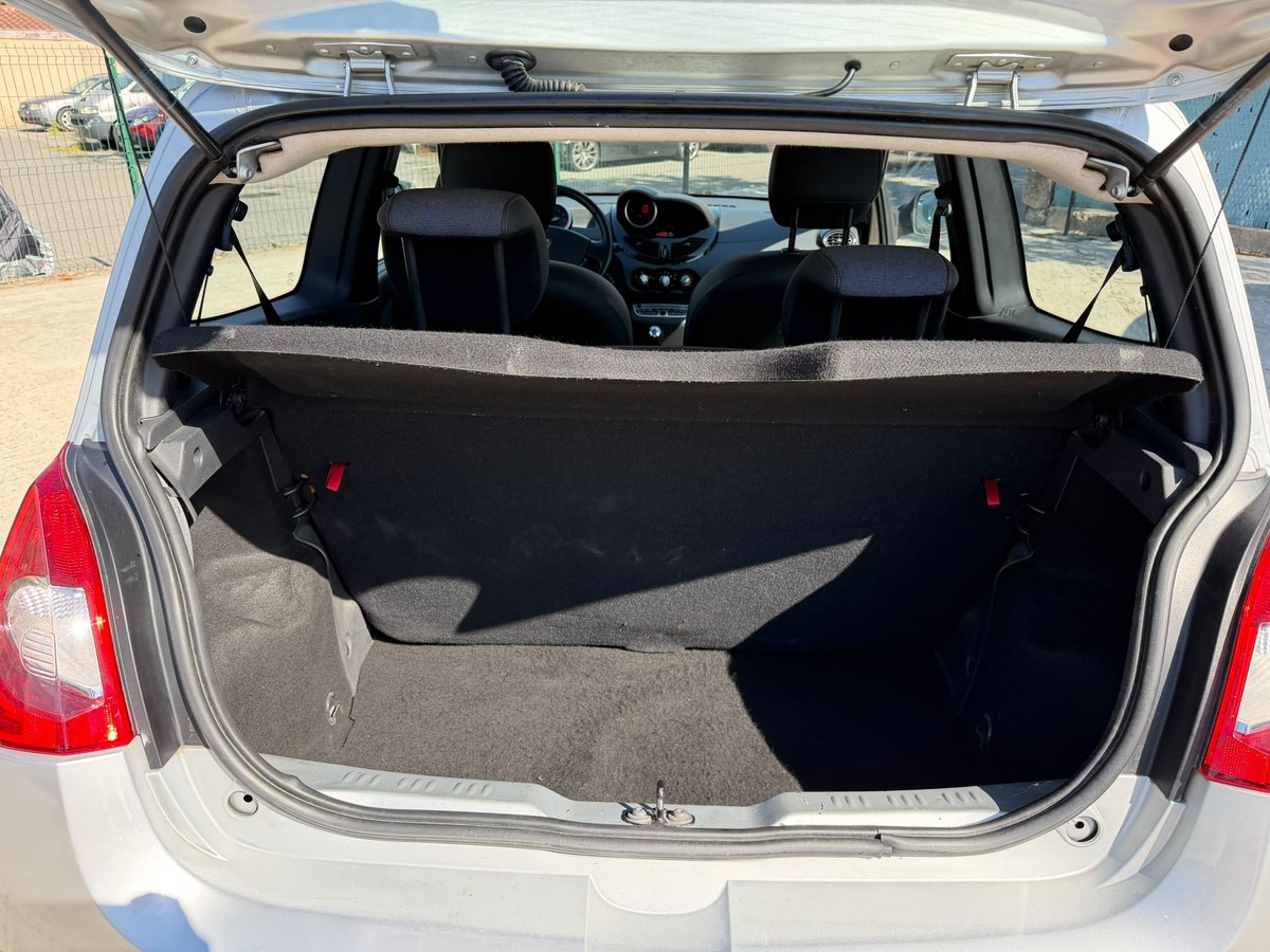 RENAULT Twingo ii 1.2