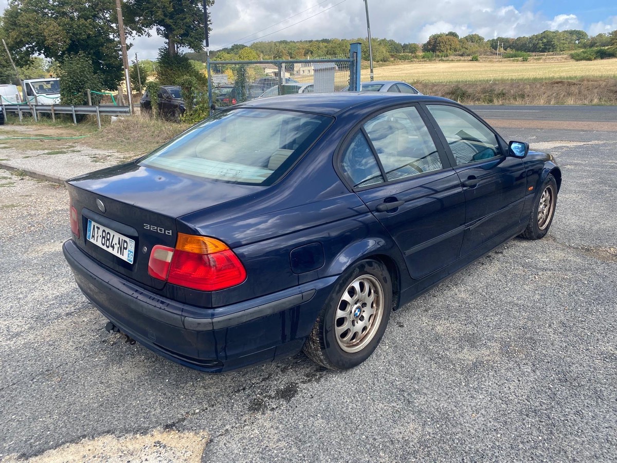 Bmw Série 3 320d pack luxe