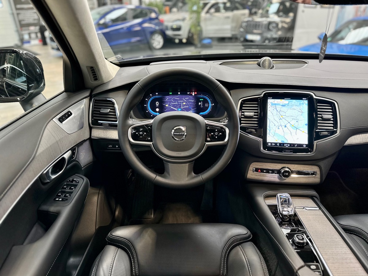 Volvo XC90 II (2) T8 AWD 455 Ultimate Style Chrome Geartronic 8 7PL 1ère Main TVA b