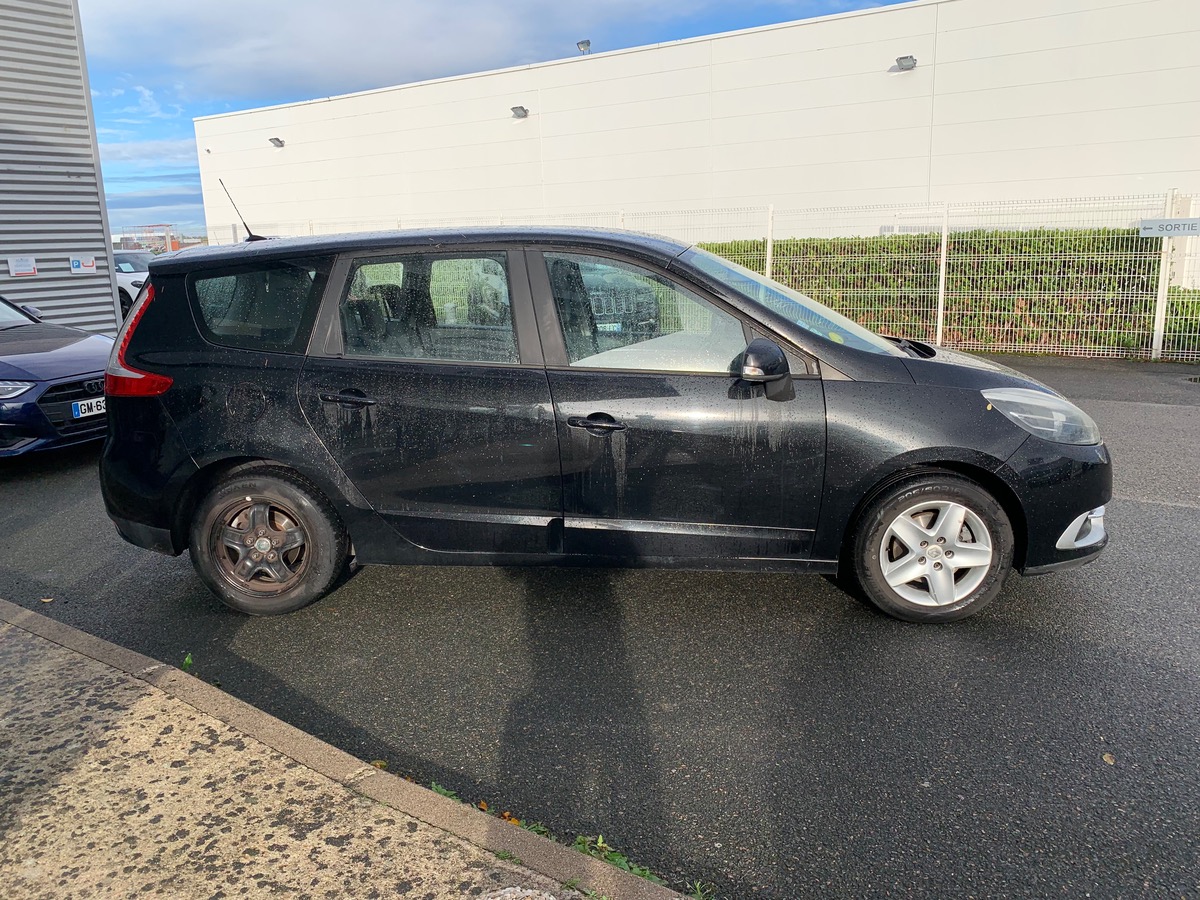 RENAULT Megane Scenic 130 ch | GRAND SCENIC | 7 Places | Business