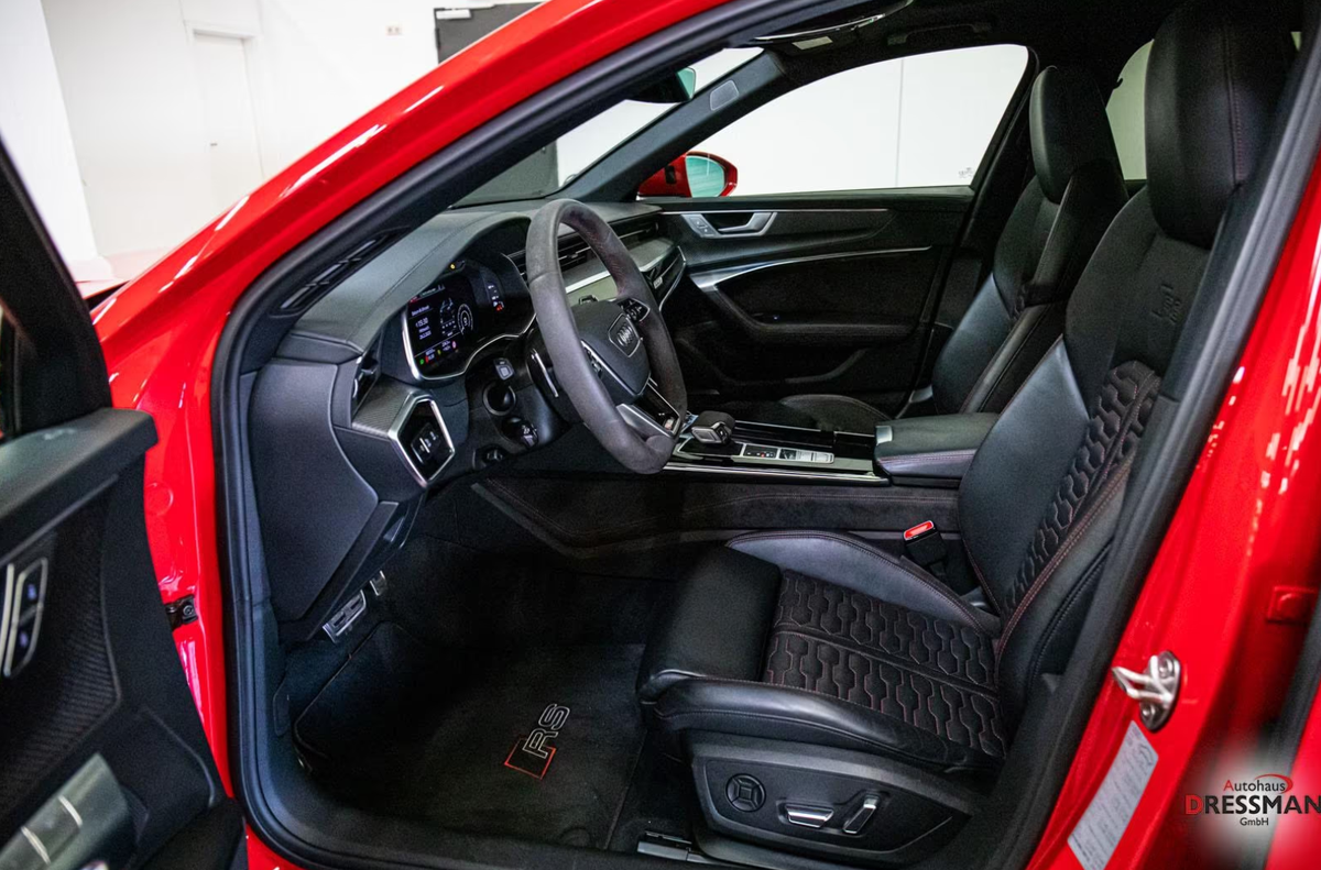 Audi RS6 Avant 4.0 V8 TFSI 600ch quattro tiptronic/B&O/Attelage/Toit ouvrant