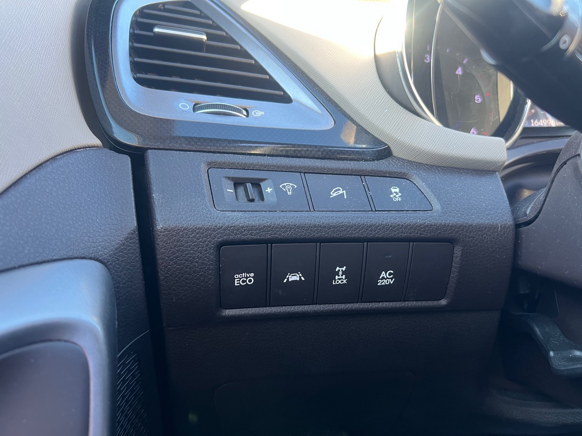 Hyundai Santa Fe EXECUTIVE 2,2 CRDI 4WD 197ch,CAMERA DE RECUL, SIEGES CHUAFFANTS AV/AR, TOIT OUVRANT