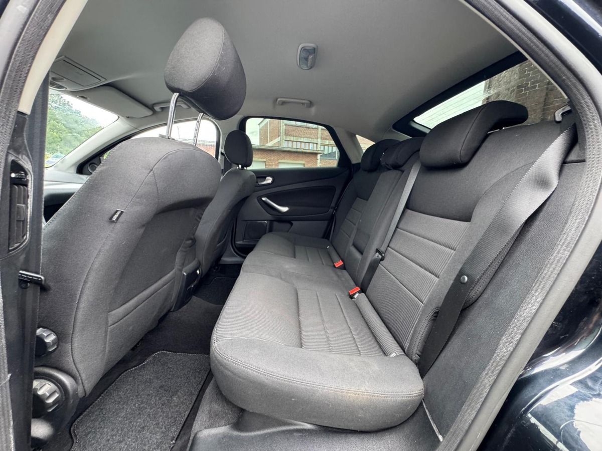 Ford Mondeo 1.8 TDCI 125cv Titanium - Garantie