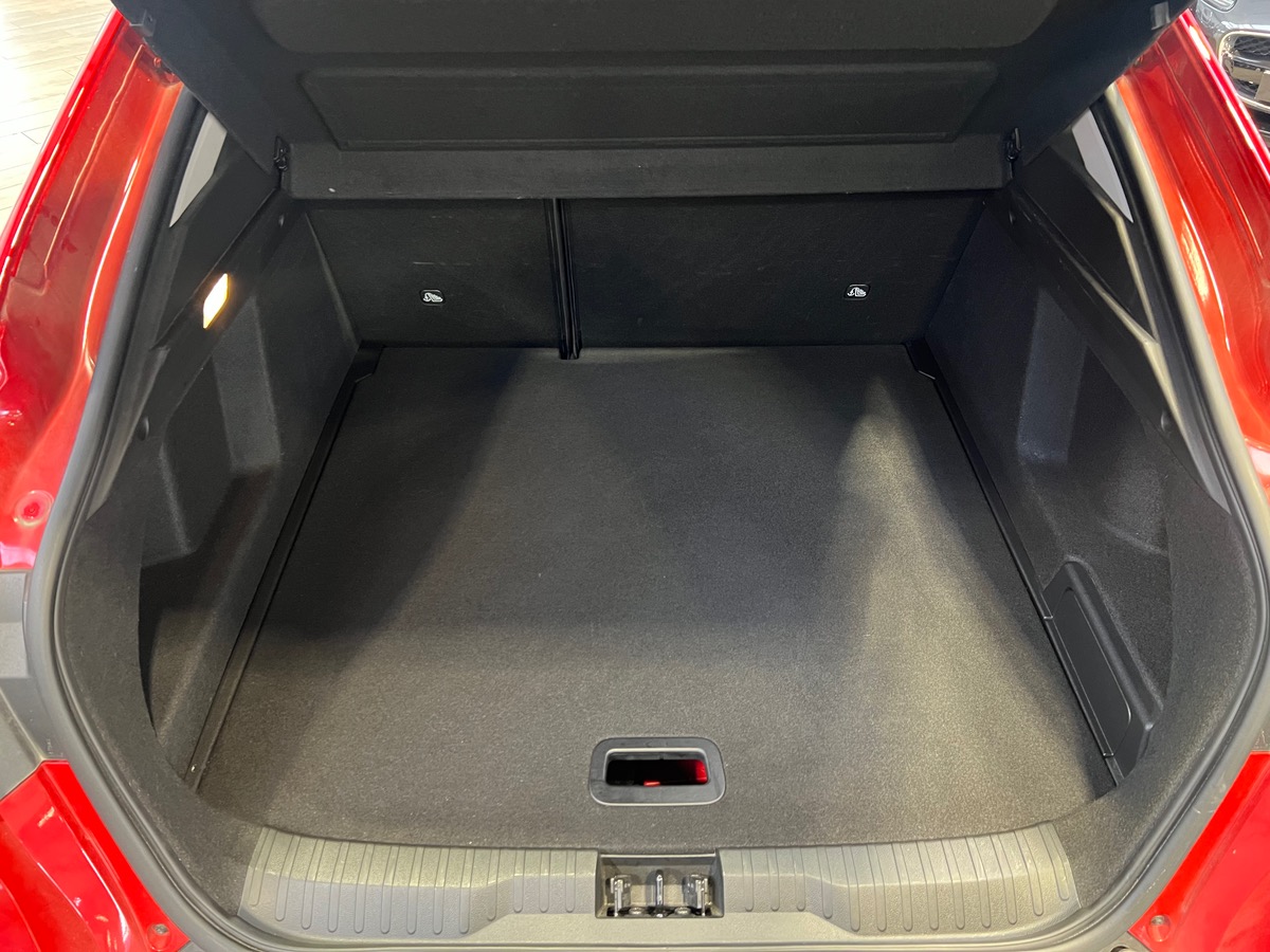 RENAULT Arkana HYBRID 1.6 E-TECH 145 cv INTENS EDC 22 ROUGE FLAMME
