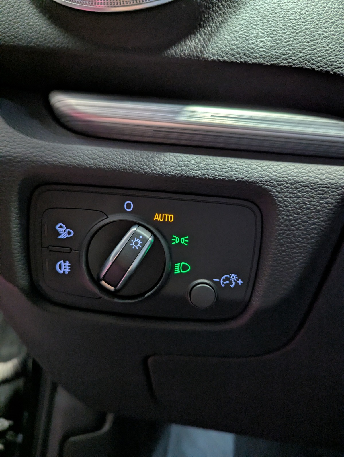 Audi A3 1.4 TFSI 150 S tronic 7 Design Luxe LIMOUSINE SEDAN