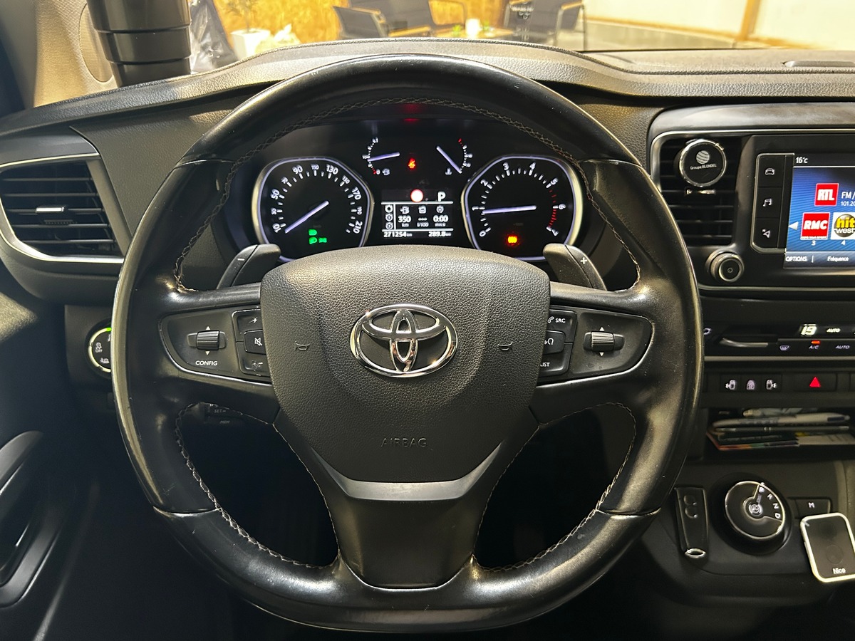 Toyota PROACE Verso II Verso (MPY) L2 2.0 D-4D BVA8 177 cv Boîte auto