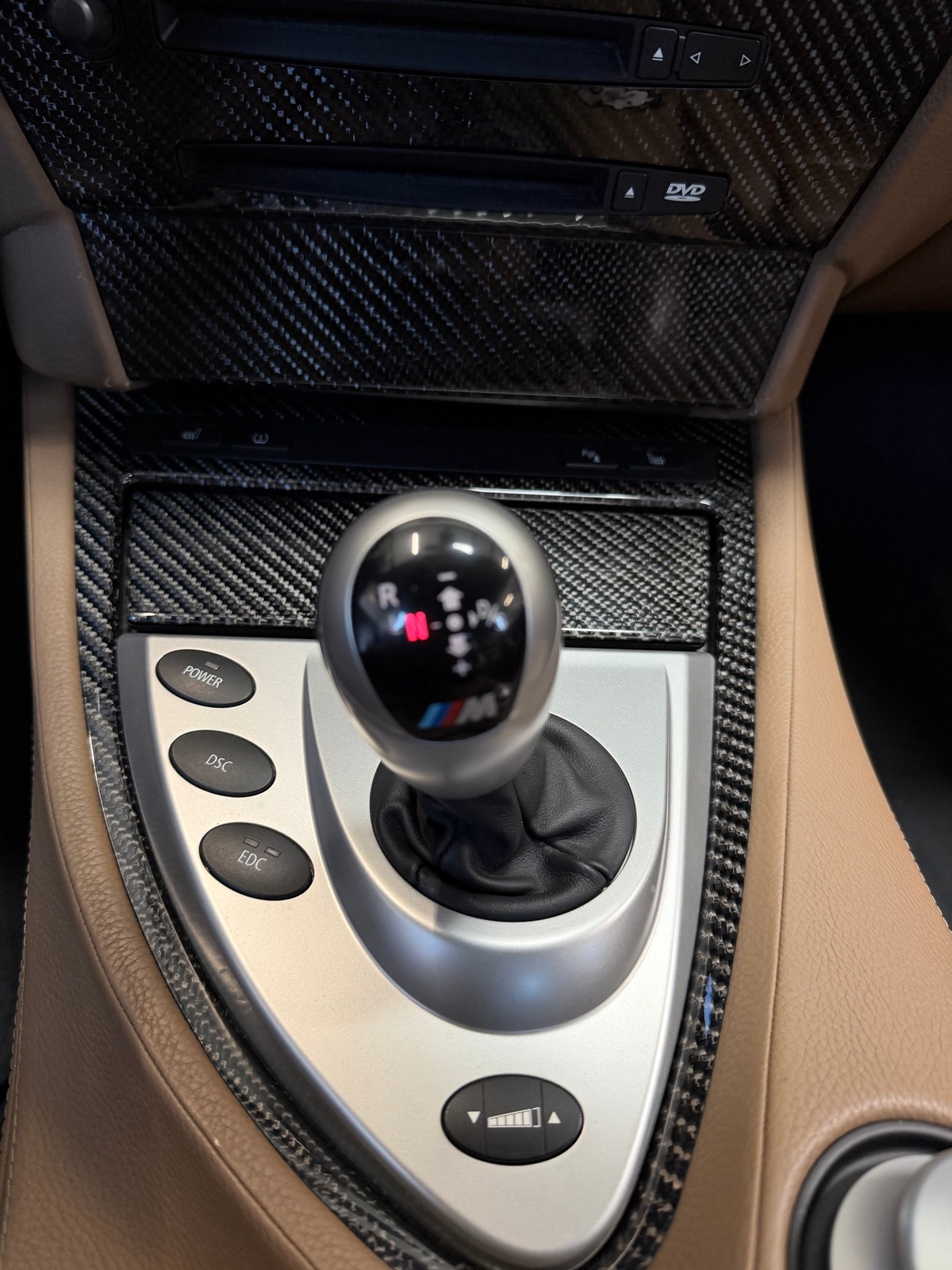 Bmw M6 V10 507 CV SMG7 AKRAPOVIC