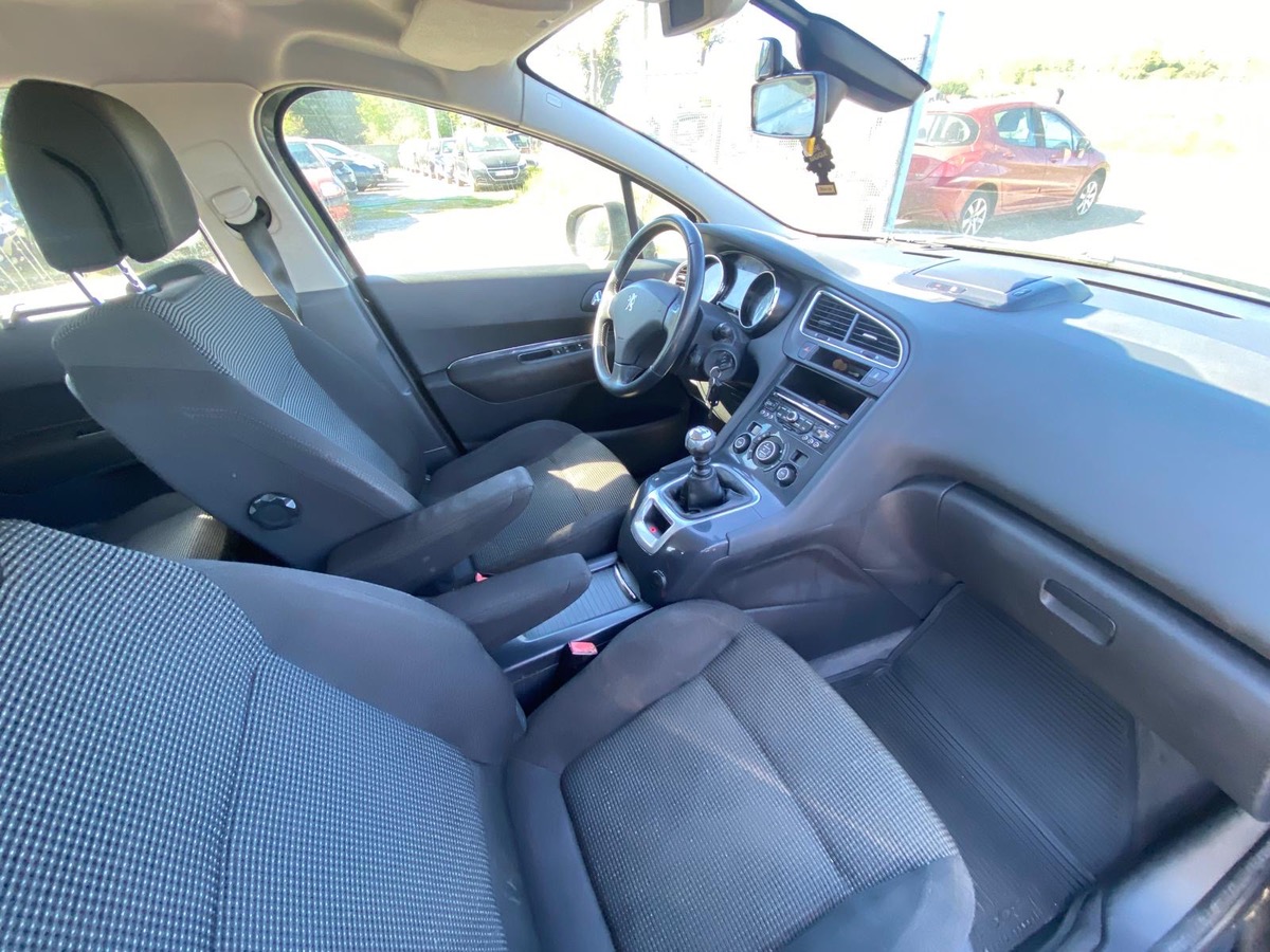 Peugeot 5008 1.6 hdi 112cv 7 places