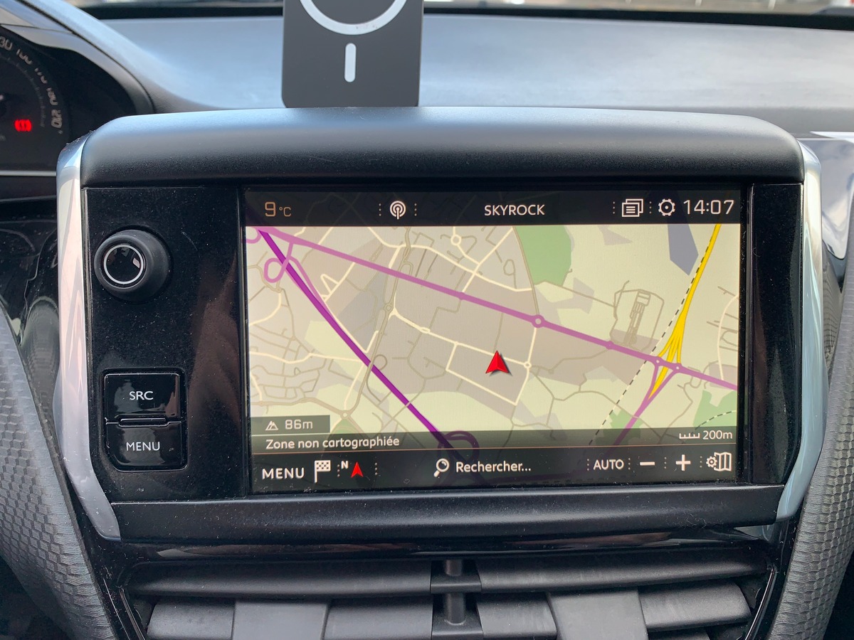 Peugeot 2008 82 ch | Active | Apple car play Android auto | Régulateur de vitesse | Pack Urbain