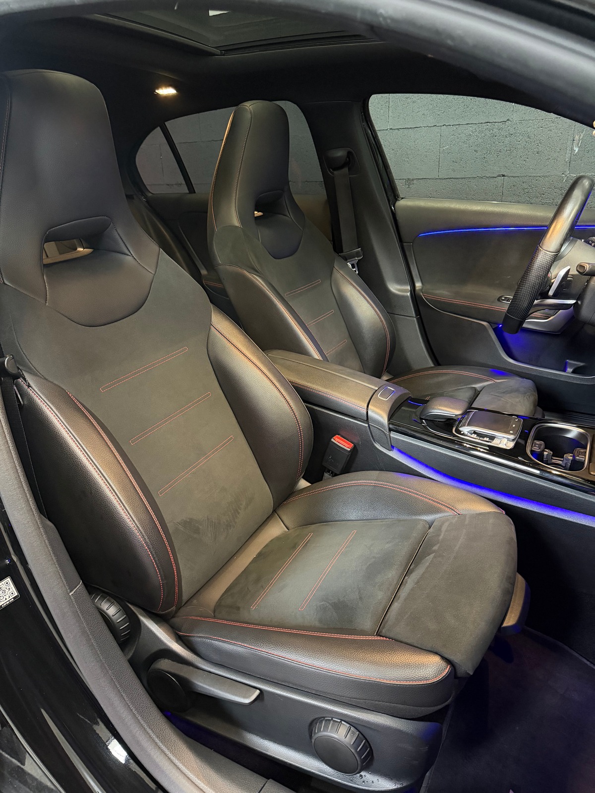 Mercedes Benz Classe A 220D AMG LINE 8G DCT