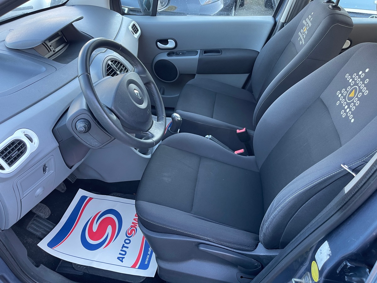 RENAULT Modus 1.2 16V 75 EXPRESSION 5P