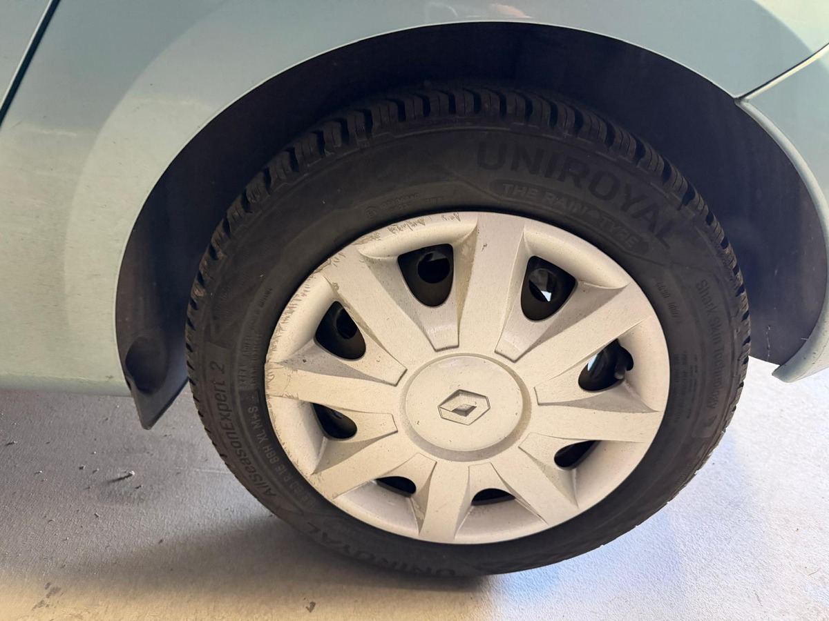 RENAULT Modus 1.5 DCI 86 CH KIT DISTRIBUTION A JOUR