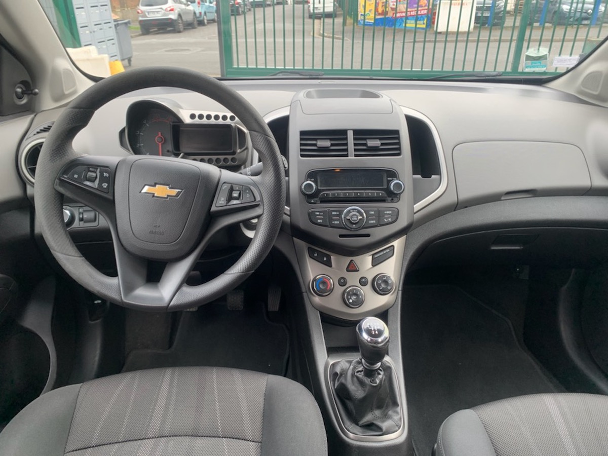 Chevrolet Aveo 1.3 VCDI 75 CV 4XCArte bleu