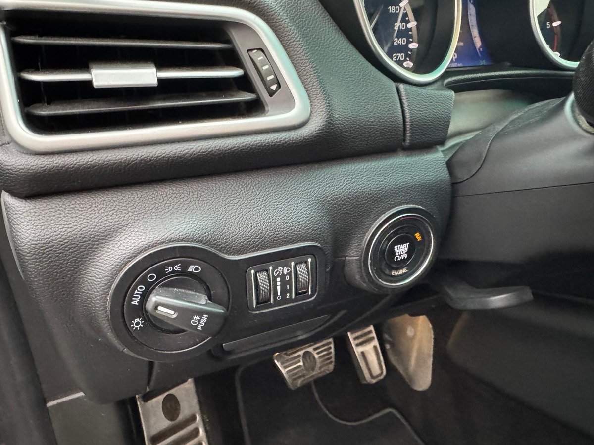 Maserati Ghibli 3.0 V6 275 ZF8 - Française - GARANTIE - Révisé