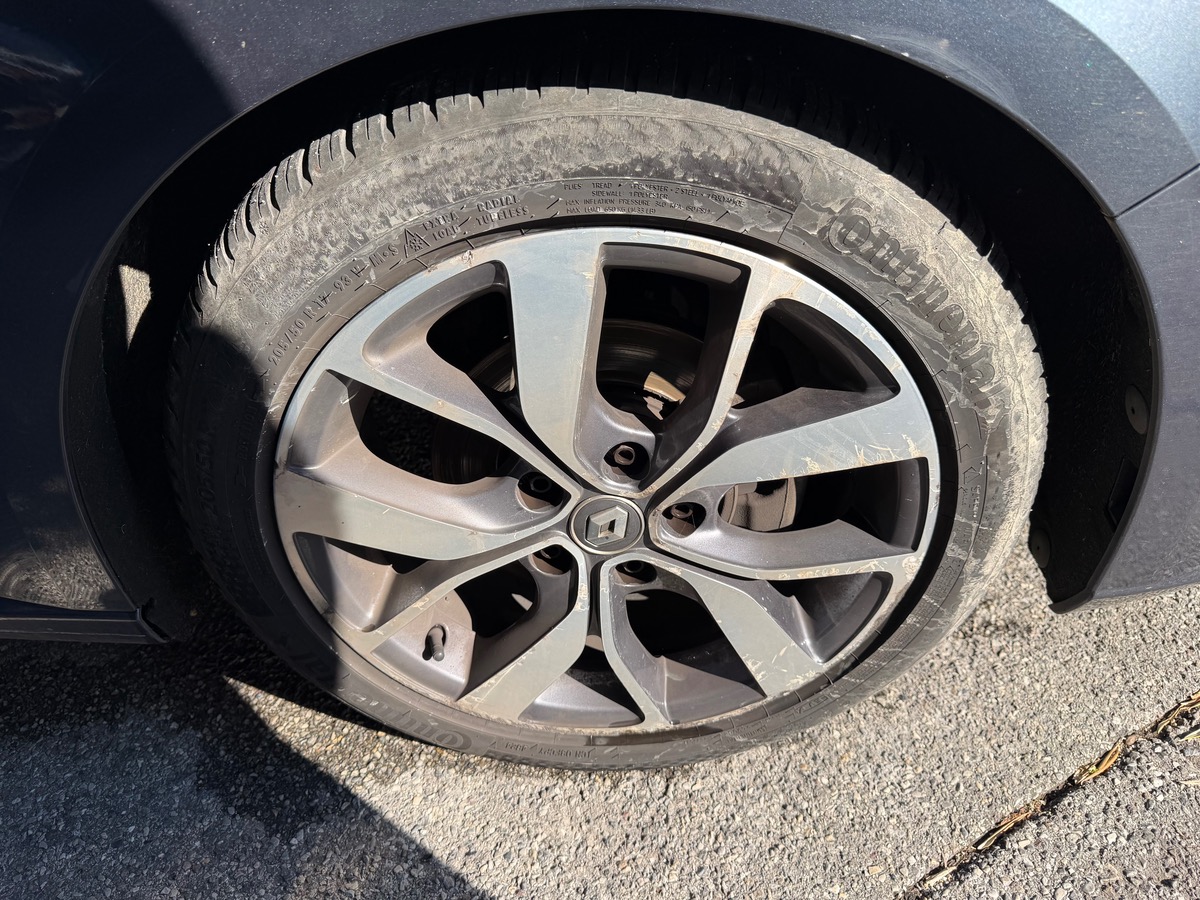 RENAULT Megane ESTATE TCE 130 CV / Intens / Grand écran / Caméra / KM Réel / Jantes