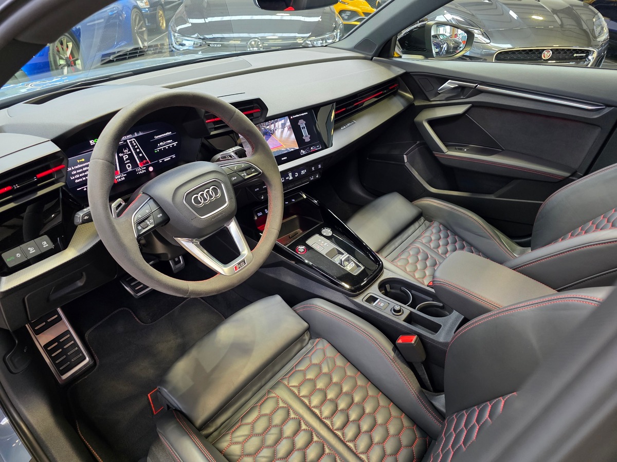 Audi RS3 III SPORTBACK 2.5 TFSI 400
