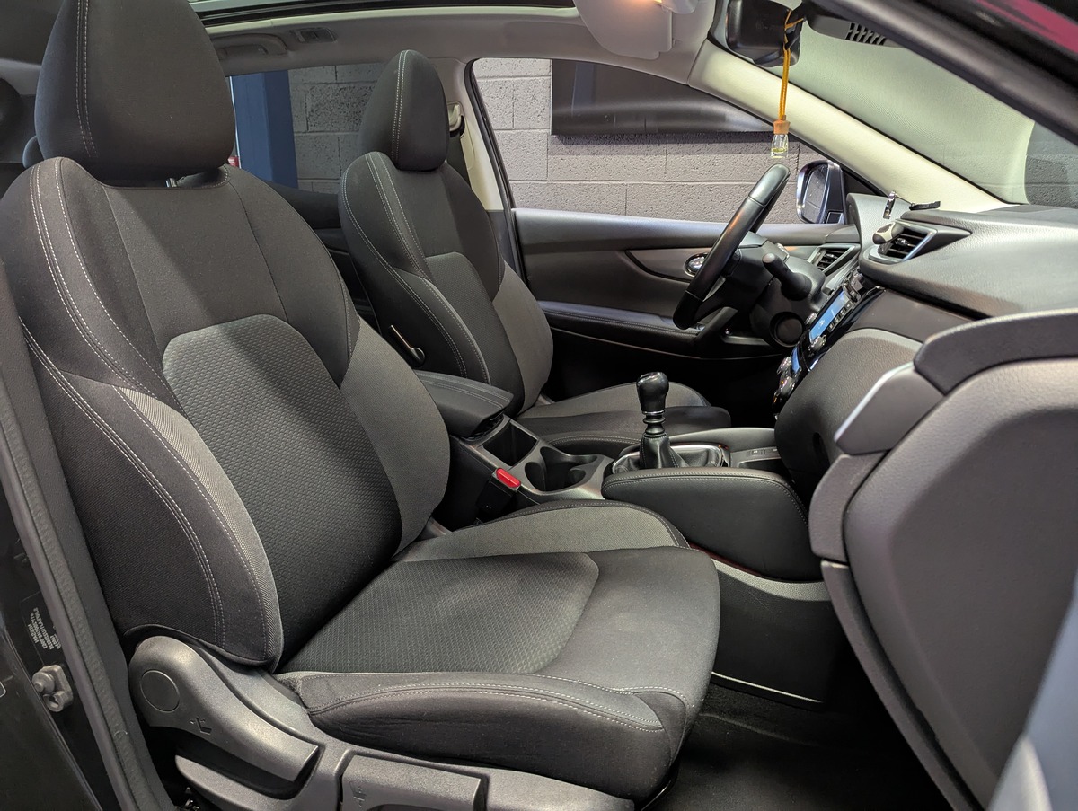 Nissan Qashqai 1.2 dig TEKNA