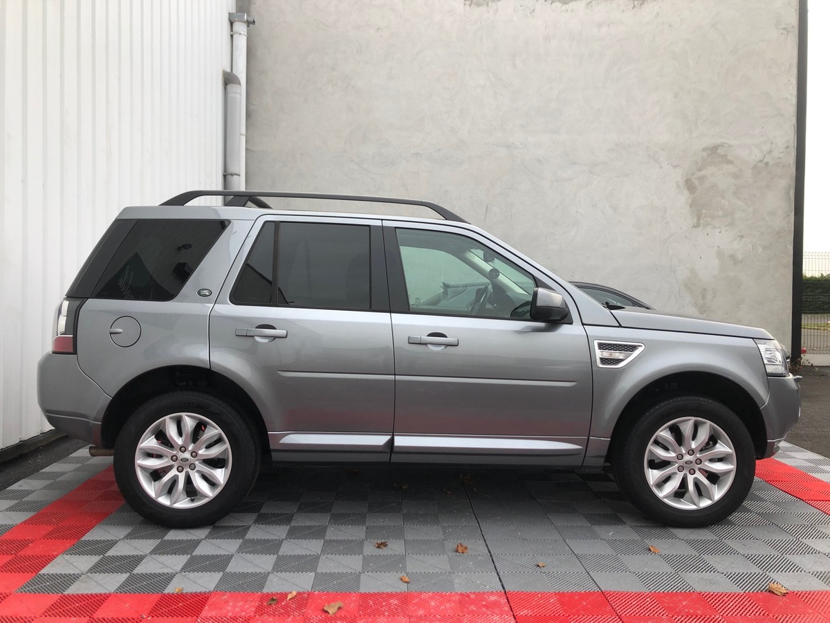 Land-Rover Freelander II (2) 2.0 Si4 240 HSE BVA6