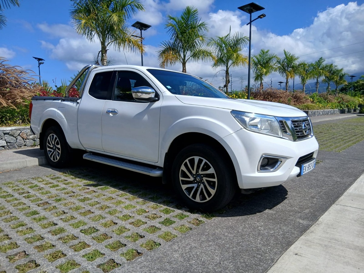 Nissan NISSAN NAVARA NP300 PICK-UP 2.3 DCI