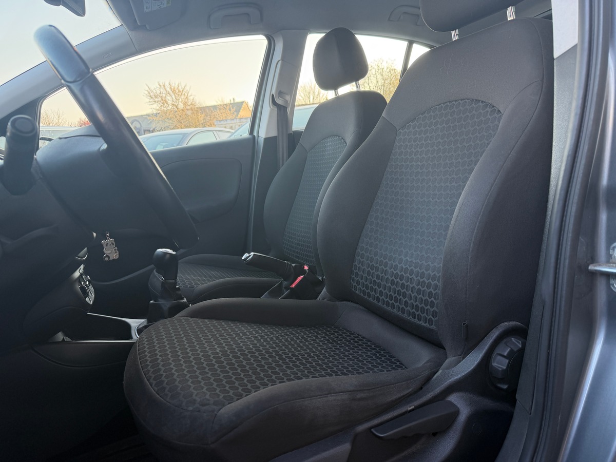 Opel Corsa Edition 5 Portes 1.4 i 16V 90 cv