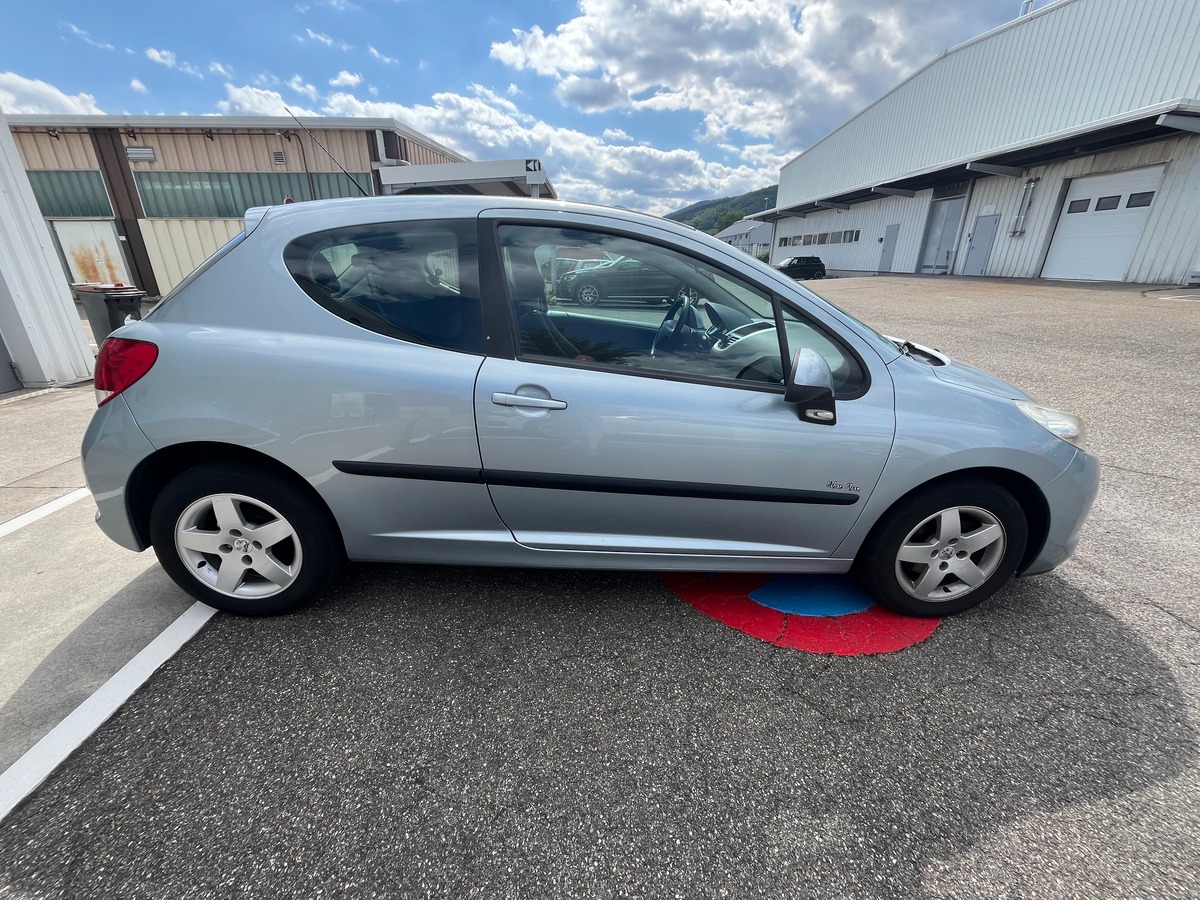 Peugeot 207 1.4 75CH URBAN MOOVE, DISTRIBUTION CHANGEE, TOIT PANORAMIQUE, CLIMATISATION
