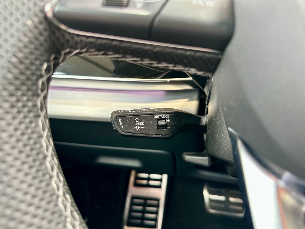 Audi Q8 60 TFSIE 462 Compétition Tiptronic 8 Quattro 1ère Main FR Full Options