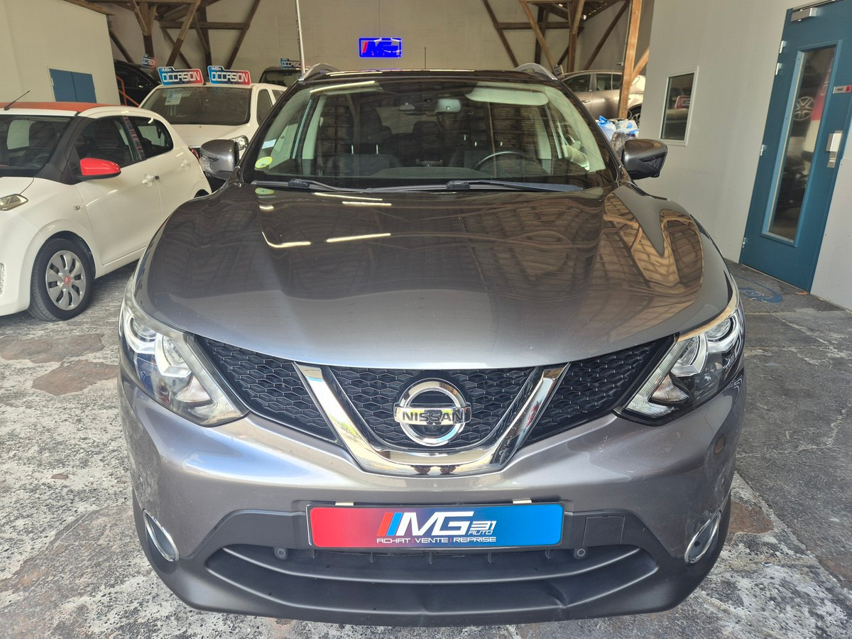 Nissan Qashqai 1.6 DCI 130 CONNECT EDITION + PACK DESIGN