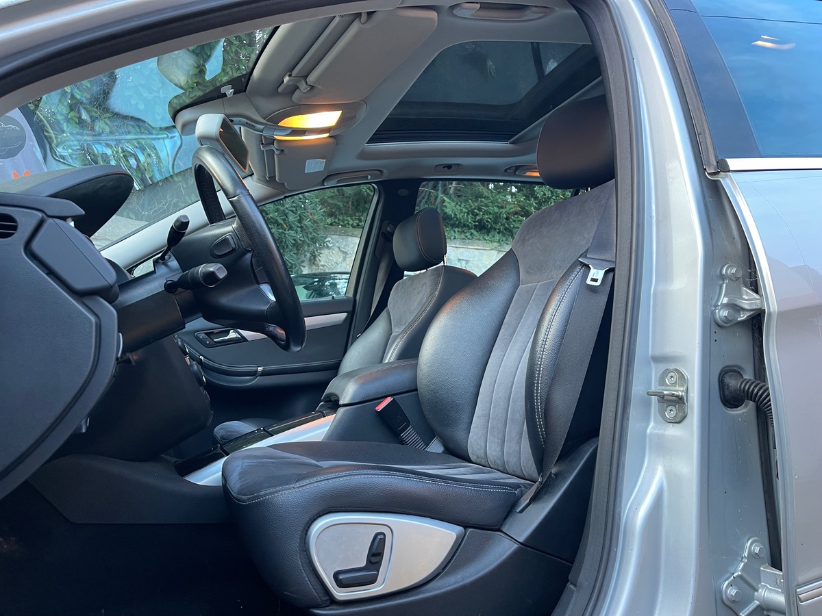 MERCEDES CLASSE R R 320 3.0 CDI V6 224 CV 4MATIC / 1 er Main /7places /Toit Panoramique /Avant Garde