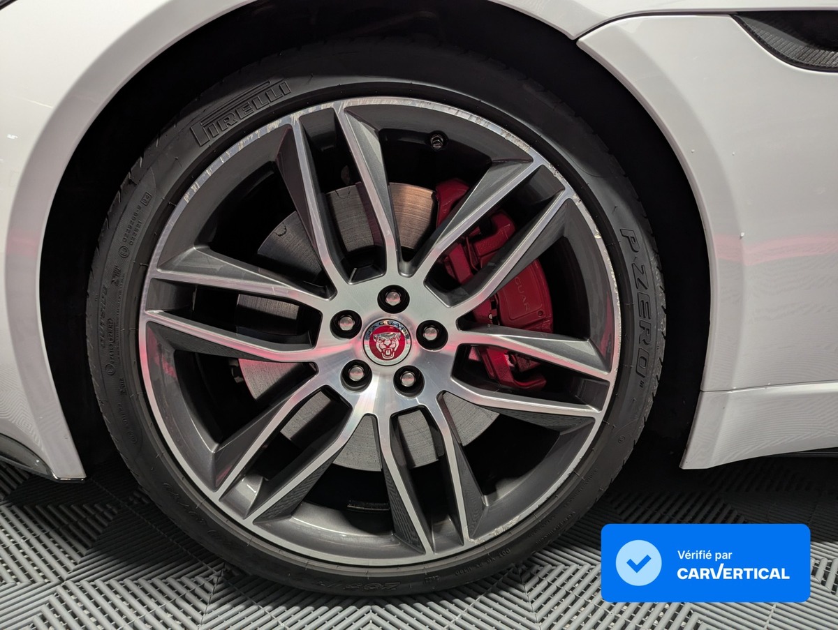 Jaguar F-TYPE R V8 5L BVA8 AWD 550 ch