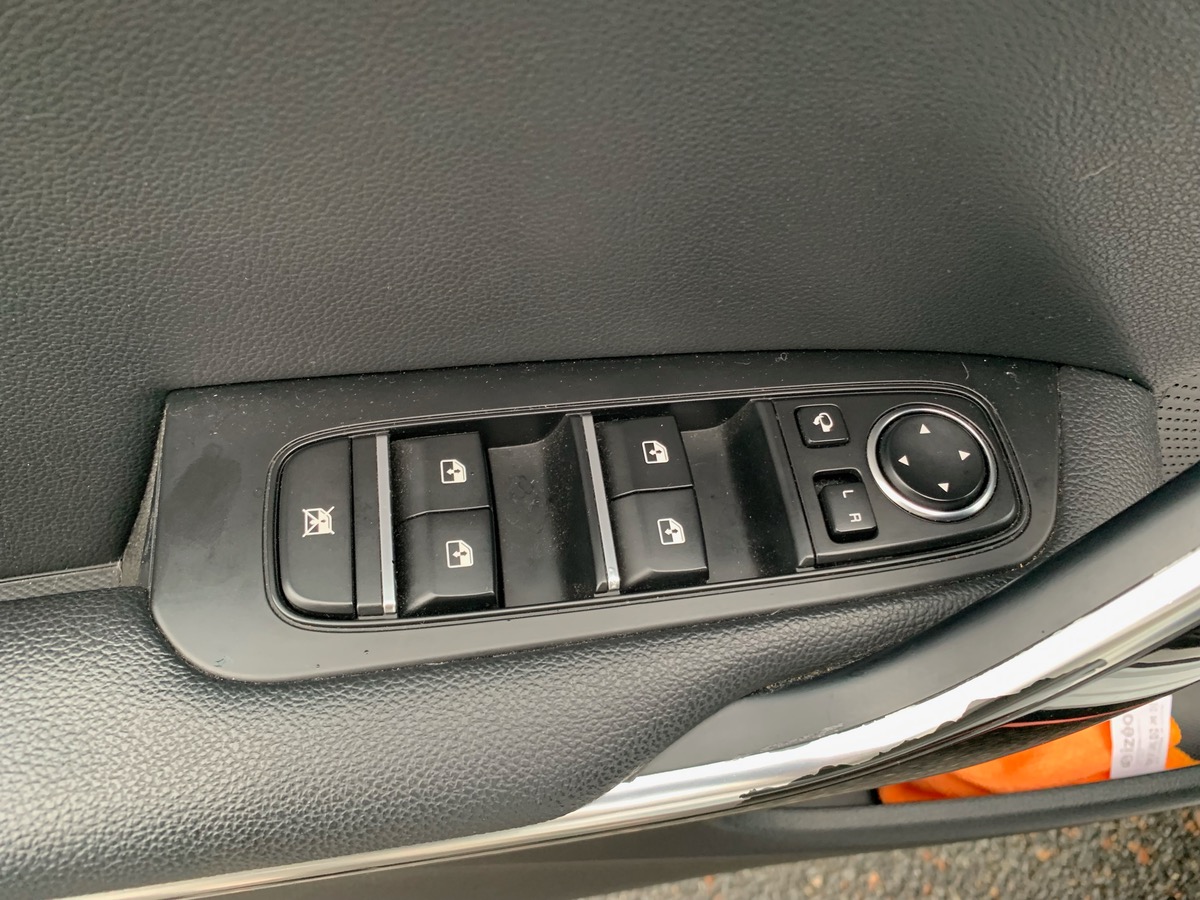 Kia ProCeed 140 ch | GT LINE PREMIUM | Caméra recul | Toit ouvrant | Démarrage sans clé | Phares LED