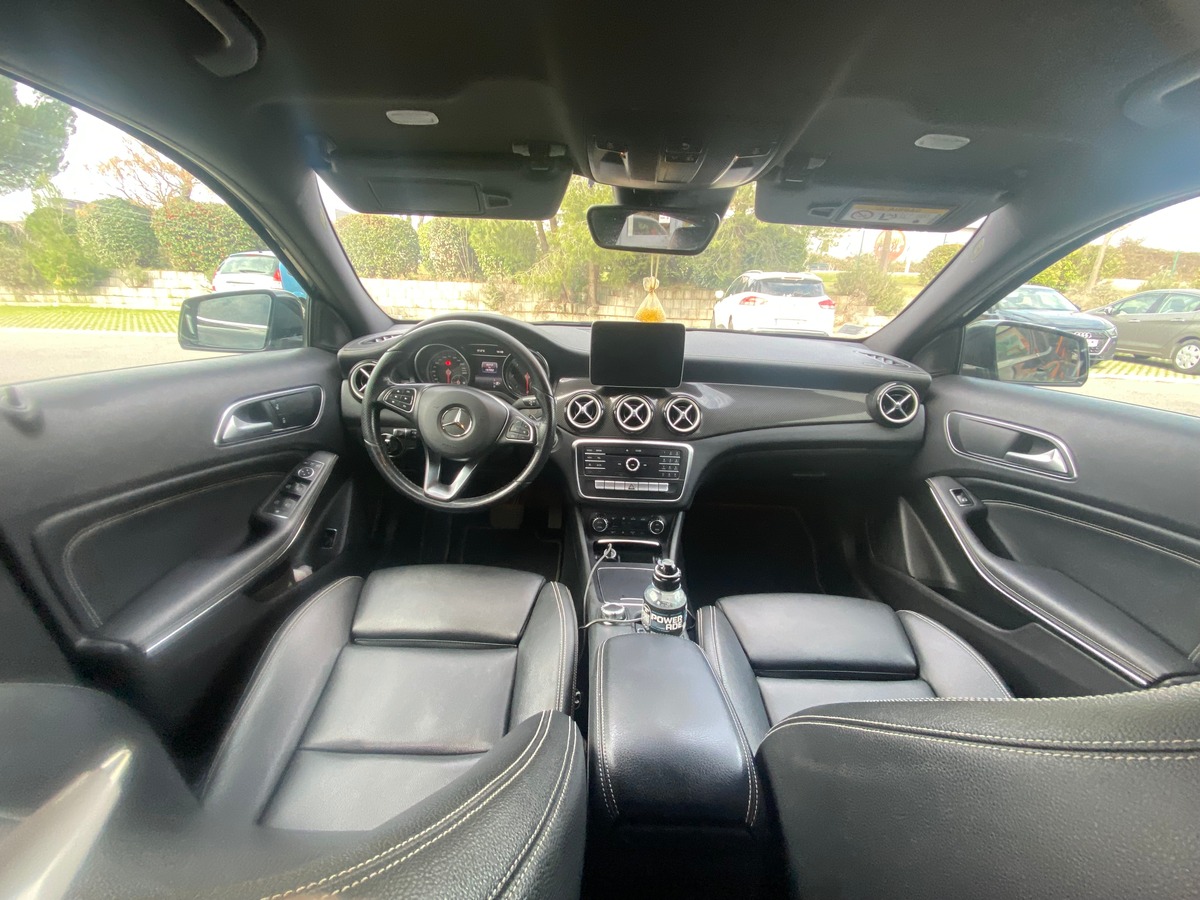 Mercedes Benz GLA 200 cdi