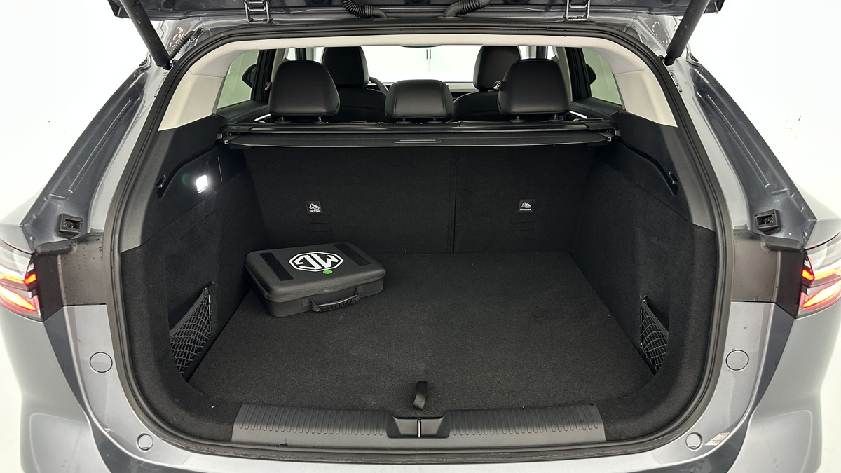 MG EHS 272 | 1.5T PHEV | Luxury | Caméra 360° | Compteur numérique 12,3''| PLUSIEURS COLORIS