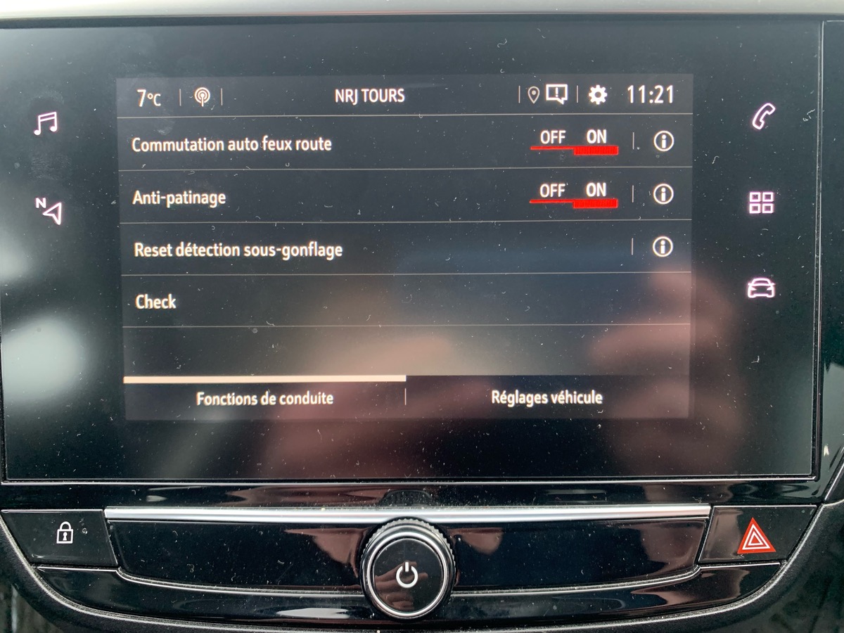 Opel Corsa 100 ch | Elegance business | Caméra recul | Contrôle des angles morts | GPS | Phares LED