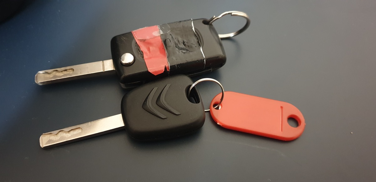 Citroën C3 Picasso 1.2 pure tech 110 BVM Exclusive 1ère main distribution OK