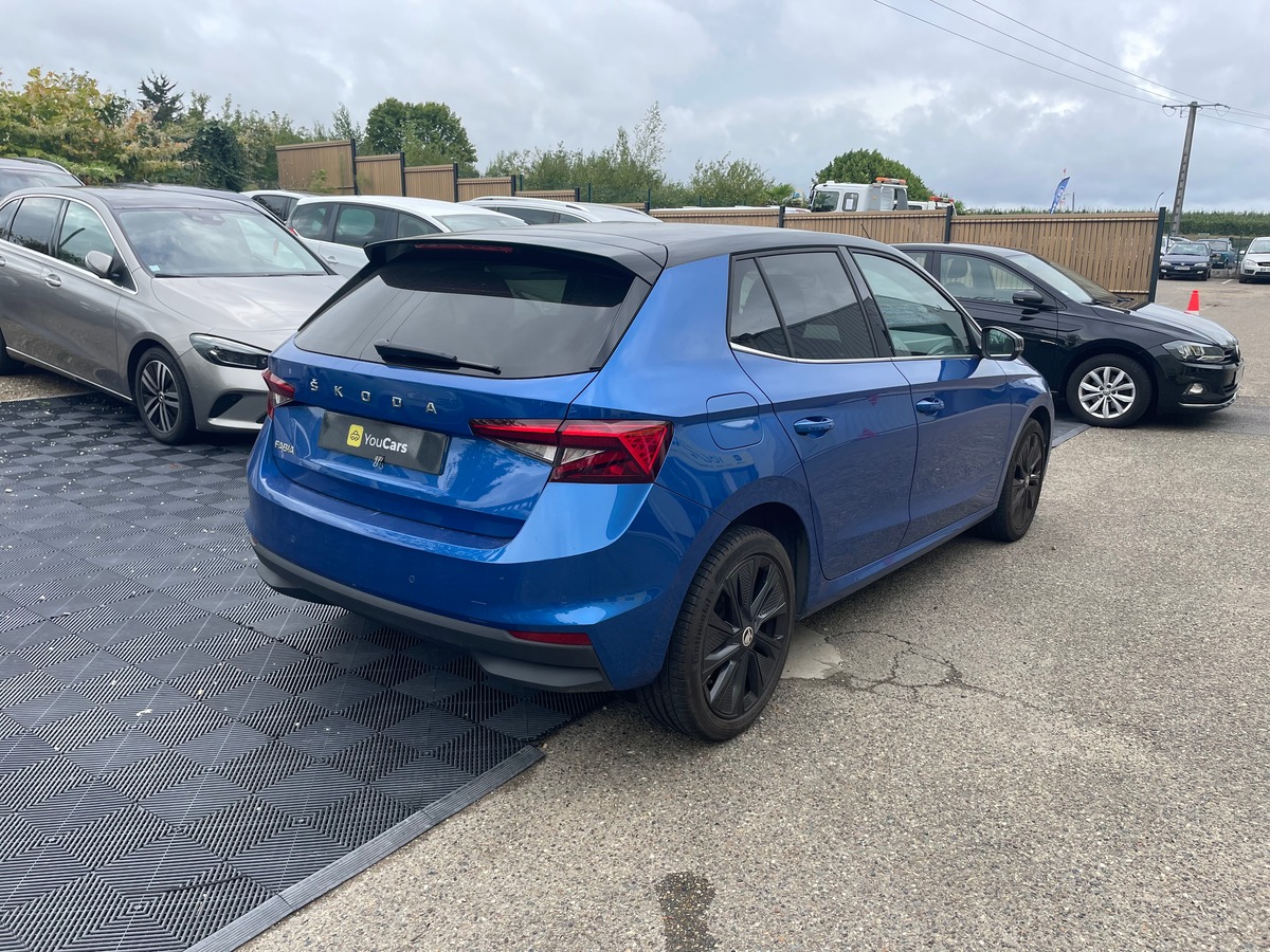 Skoda Fabia 1.0 TSi 110 cv Boîte auto RIEN A PREVOIR - TOIT PANORAMIQUE - CARPLAY - CAMERA DE RECUL