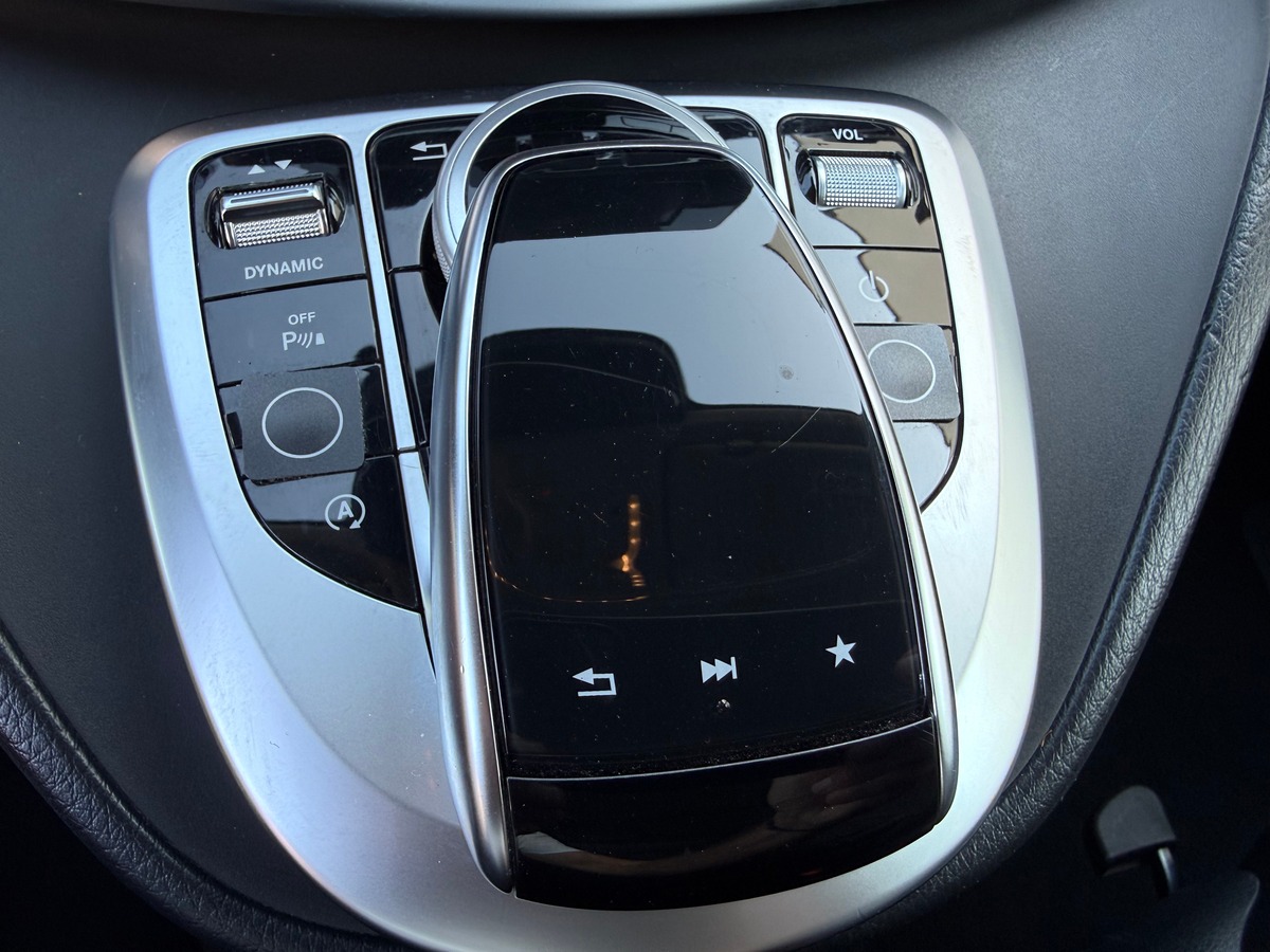 Mercedes Benz CLASSE V LONG 220 CDI AVANTGARDE 163 CH / TVA / 102366 KMS