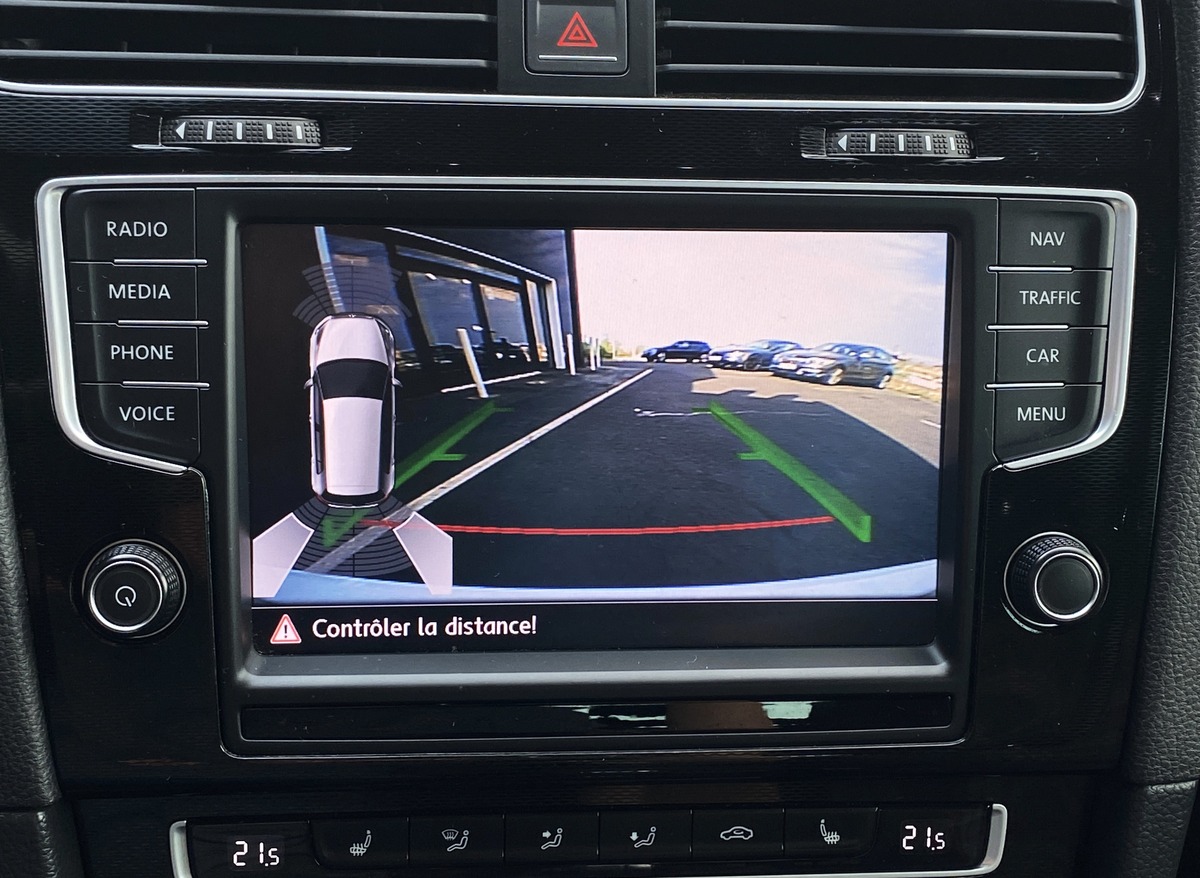 Volkswagen Golf VII 2.0 TSI 230ch GTI PERFORMANCE DSG6 5P / DCC / TO PANO / ACC / DYNAUDIO / CARPLAY