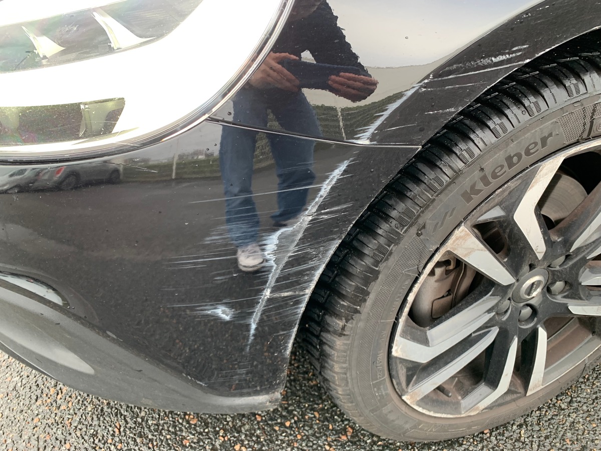 Volvo V40 Cross Country 150 ch | Toit panoramique | Cuir | GPS | Régulateur de vitesse